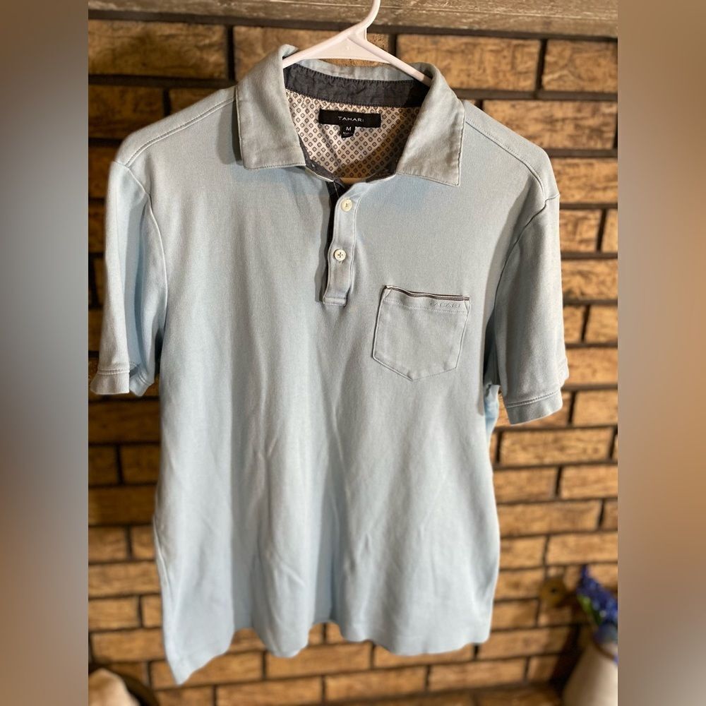 Tahari polo‎